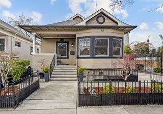 1114 33rd St, Sacramento, CA 95816