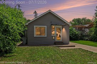435 W  Sonoma Ave, Hazel Park, MI 48030
