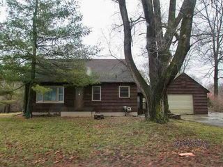 16107 Turner Rd, Lansing, MI 48906