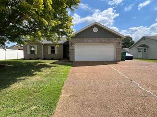 1514 Peach Orchard Ln, O Fallon, IL 62269