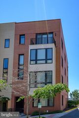 5130 Cambria Way #101, Alexandria, VA 22304