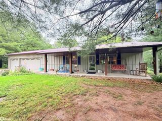 22350 Smith St, Keosauqua, IA 52565