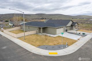 915 Ivy Street NE, Ephrata, WA 98823