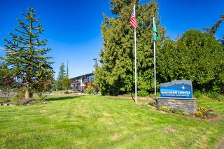 4402 212th St SW #M15, Mountlake Terrace, WA 98043
