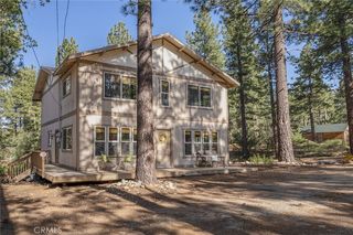 1194 Pinon Ln, Big Bear City, CA 92314