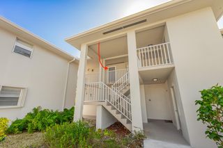 33 Lake Vista Trail #202, Port Saint Lucie, FL 34952