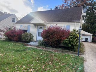 25270 Richards Ave, Euclid, OH 44132