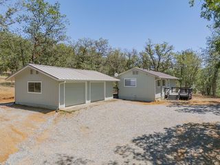 60 Quail Dr, Weaverville, CA 96093