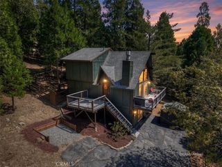 27230 Peninsula Dr, Lake Arrowhead, CA 92352