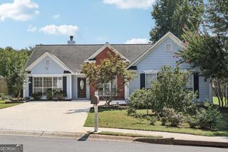 2780 Lady Guinevere Ln, Lawrenceville, GA 30044