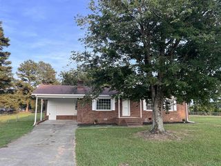 1454 State Highway 39, Selma, NC 27576