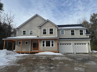14 Larrabee Lane, Gray, ME 04039