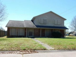 7313 Plover Cir, Texas City, TX 77591