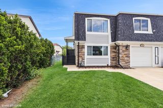 3953 Sandpiper Dr #3953, Hanover Park, IL 60133