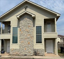 1020 Jesse St, Weslaco, TX 78596