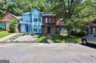 834 Heritage Oaks Dr, Stone Mountain, GA 30088