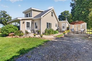 144 Oswego Ave, Canastota, NY 13032