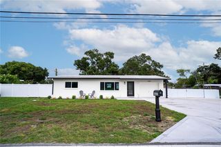 12425 Ridge Rd, Largo, FL 33778