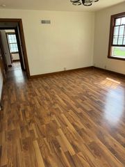 314 E  3rd St #6, Albert Lea, MN 56007