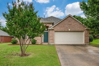 3901 Luck Hole Dr, Denton, TX 76210