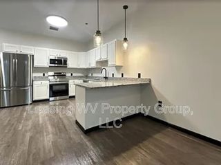 408 Leon Sullivan Way #212, Charleston, WV 25301