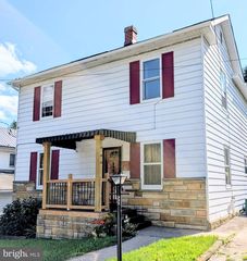 52 Linden St, Frostburg, MD 21532