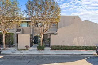 7580 College Dr, Stanton, CA 90680