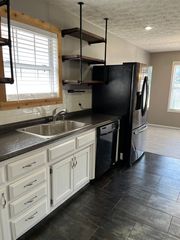 203 N  Duke Ave, Springfield, MO 65802