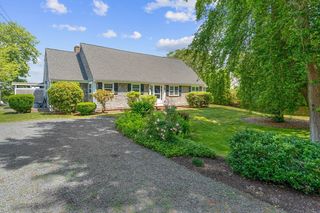 266 Holly Point Rd, Barnstable, MA 02630