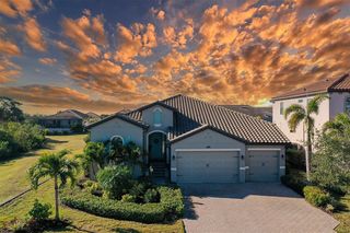 5322 Title Row Dr, Bradenton, FL 34210
