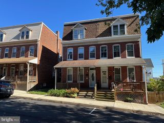 809 N  Duke St, York, PA 17404