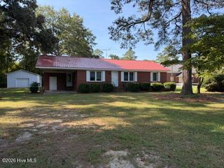 148 Garner Chapel Rd, Mount Olive, NC 28365