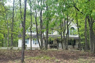 205 Deer Trail Dr, Saylorsburg, PA 18353
