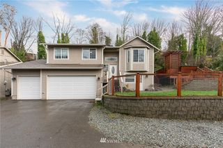 5070 23rd Ave SW, Seattle, WA 98106