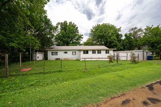 145 S  McCune St, Benton, KS 67017