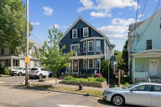 26 Dunlap St, Salem, MA 01970