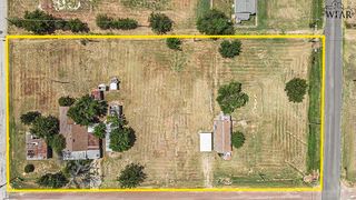 505 N  Wilbarger St, Electra, TX 76360
