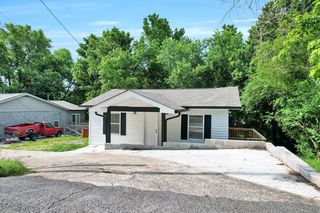 185 Orchard Ave, Rossville, GA 30741