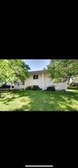 1122 West Ave, Normal, IL 61761