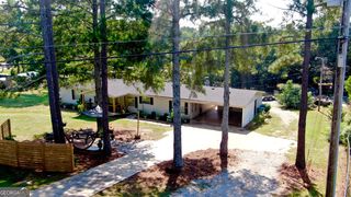 165 Burkland Dr, Athens, GA 30601