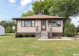 217 3RD, Milan, IL 61264