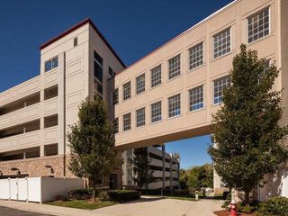 140 Mayhill St #235, Saddle Brook, NJ 07663