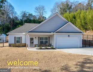 70 Belmont Park Dr, Commerce, GA 30529
