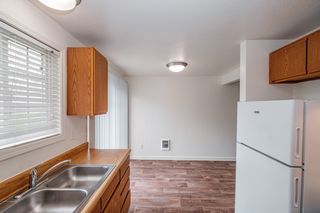 Evergreen Townhouses ; Kitchen