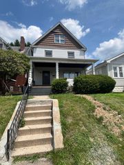 1714 Victoria Ave, Arnold, PA 15068