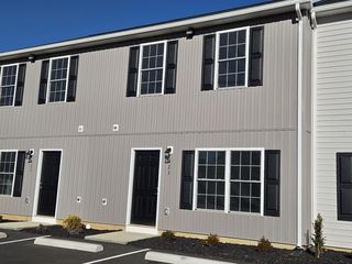 423 N  Washington Ave, Pulaski, VA 24301