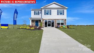 1913 Vanderlyn St, Monroe, NC 28112