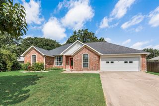 149 Guadalupe Dr, Gun Barrel City, TX 75156