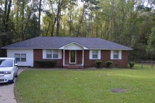 2444 Woodhaven Rd, Sumter, SC 29154