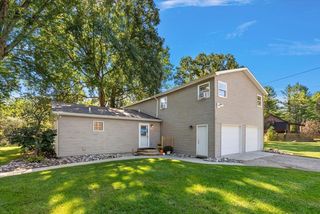 7842 Main St, Newaygo, MI 49337
